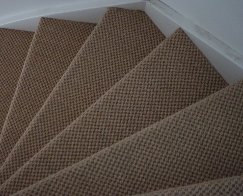 4B563923-E64F-4D69-A374-8BE0BE38F128